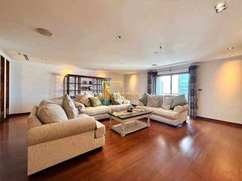 Kallista Mansion - Expansive 3 Bedroom Pet Friendly Condo - BR19738CD