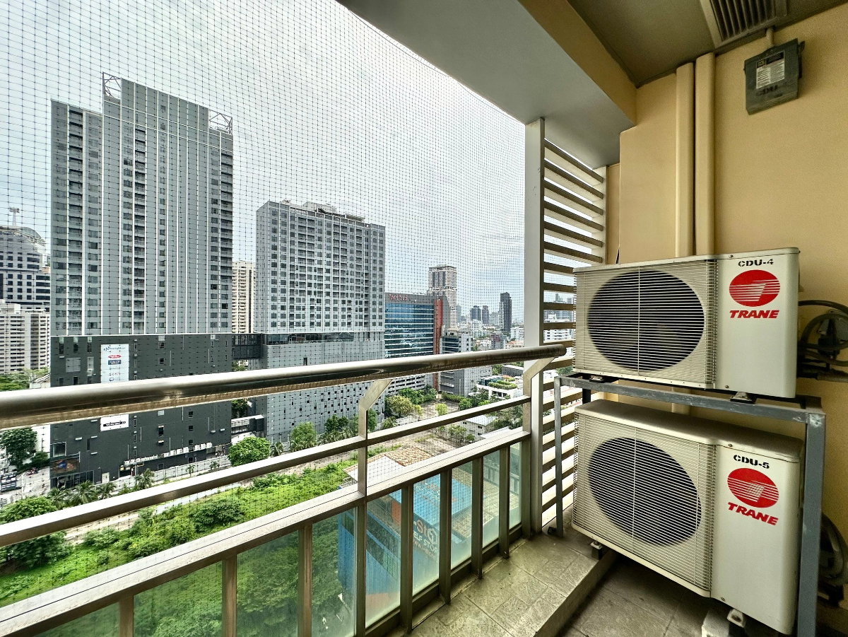 รูป Ideal 24 | Elegant 4 Bed Luxury Condo in Phrom Phong Area - BR14992CD - รูปที่ 35/52