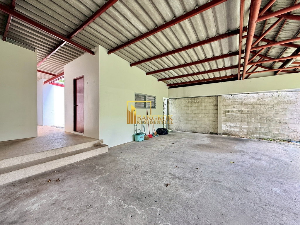 รูป Expansive 4 Bedroom House With Pool Near Thonglor Area - BR28183SH - รูปที่ 34/38