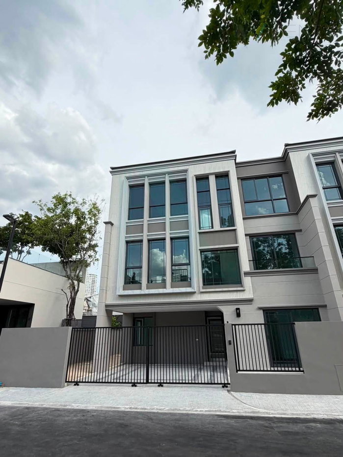 รูป 📌 ให้เช่าทาวน์เฮาส์ 3 ชั้น บ้านกลางเมือง คลาสเซ่ รัชโยธิน 3 ห้องนอน 4 ห้องน้ำ - รูปที่ 6/8