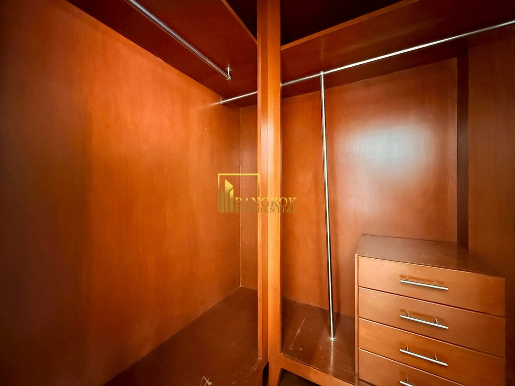 รูป Expansive 4 Bedroom House With Pool Near Thonglor Area - BR28183SH - รูปที่ 20/38