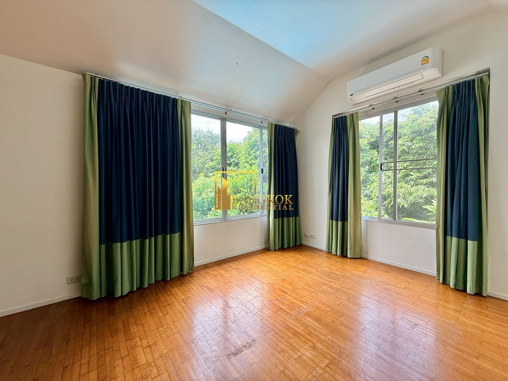 รูป Expansive 4 Bedroom House With Pool Near Thonglor Area - BR28183SH - รูปที่ 29/38
