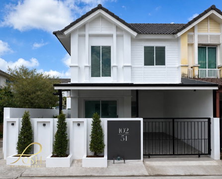 Newly Renovated by POSH | Agent Welcome Pruksa Ville Rassada – Samkong, Rare corner home in the city