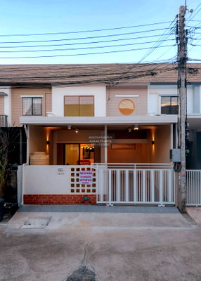 ขายทาวน์โฮม : ขายทาวน์เฮ้าส์/ทาวน์โฮม  บ้านพฤกษา 54 วงแหวนฯ - คลองถนน  รีโนเวทใหม่ MRT-คลองบางไผ่ บางแม่นาง บางใหญ่ นนทบุรี CX-162780 ✅ ทักไลน์ @connexproperty ตอบทันที ทีมงานมืออาชีพ ✅