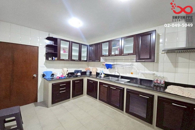 รูป ขายทาวน์เฮาส์ 2 ชั้น 27 ตรว. ถนนนวมินทร์ หมู่บ้านปรีชา 2 นวมินทร์ 65 หลังมุม ใกล้ MRT บางกะปิ - รูปที่ 10/12