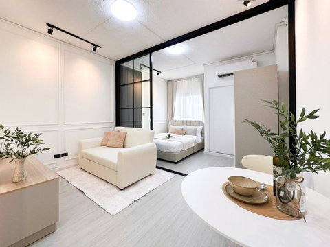 ขายคอนโด บ้านสวนซื่อตรง ห้องสวย พร้อมเฟอร์นิเจอร์ใหม่หมด