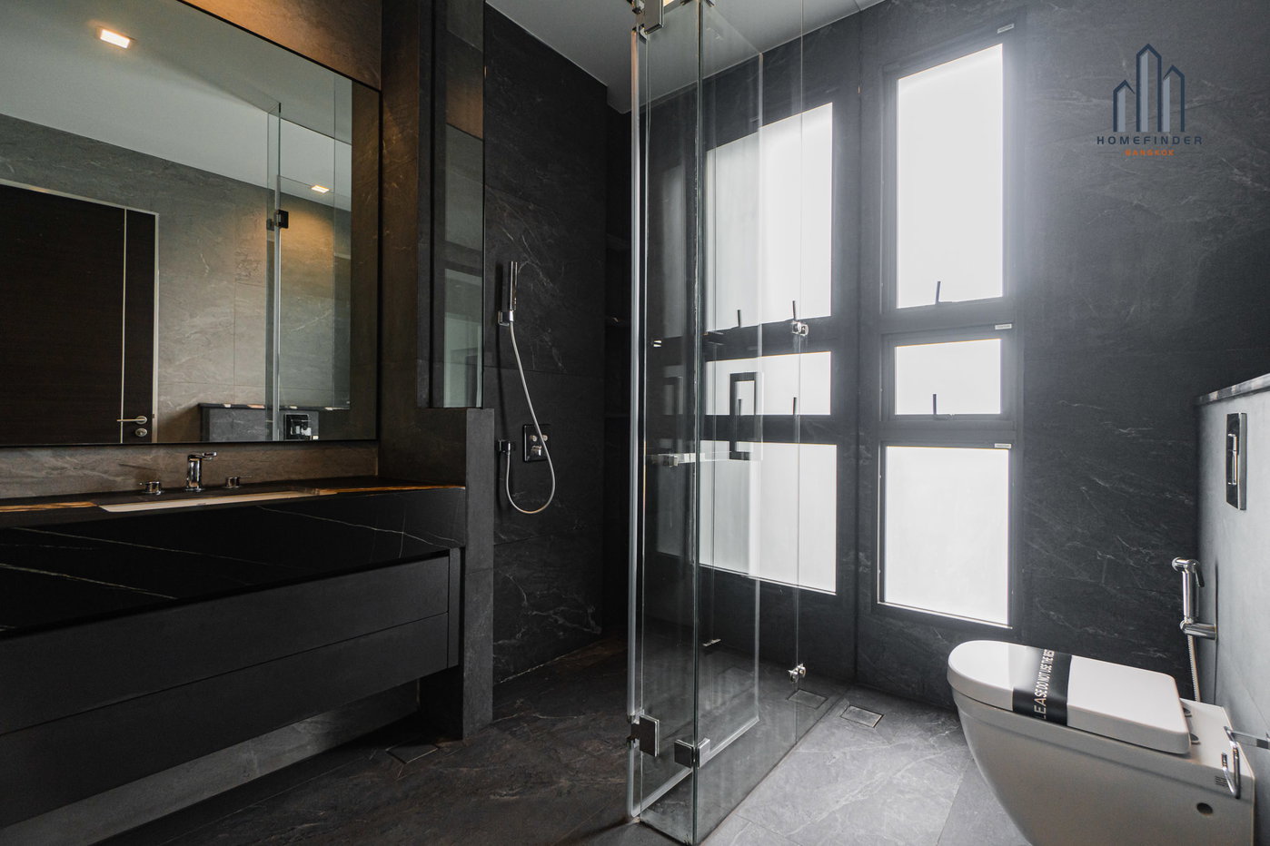 picture 95E1 – Ninety Five East One 4 bedrooms, for sale - 59/69
