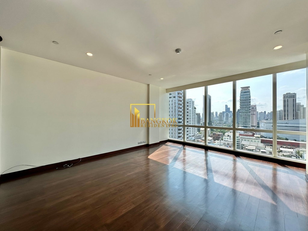 รูป Le Raffine 31 | 3 Bedroom Duplex Condo With Private Pool - BR18662CD - รูปที่ 3/64