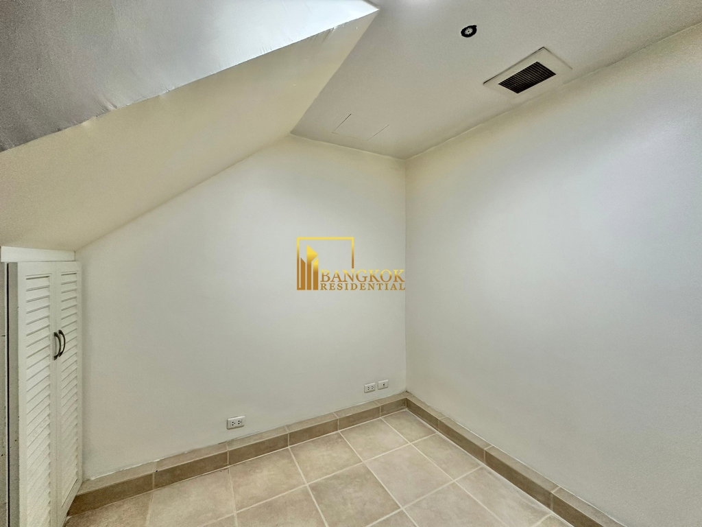 รูป Le Raffine 31 | 3 Bedroom Duplex Condo With Private Pool - BR18662CD - รูปที่ 41/64