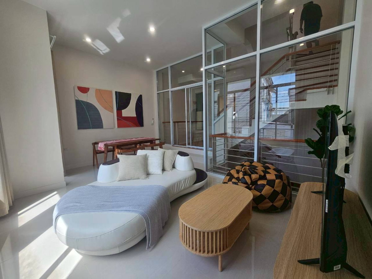 รูป ทาวน์โฮม 3 ชั้น ให้เช่าบ้านกลางเมือง บริติซทาวน์ ศรีนครินทร์ (SPSAD4077) - รูปที่ 10/21