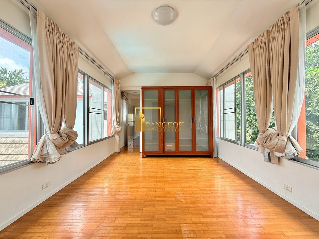 รูป Expansive 4 Bedroom House With Pool Near Thonglor Area - BR28183SH - รูปที่ 27/38