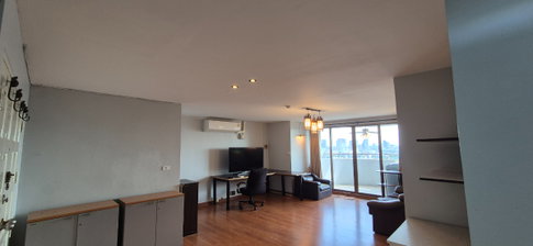 Fully furnished room for rent , near ARL and MRT Huamak station