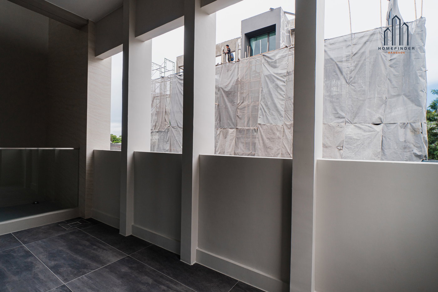 picture 95E1 – Ninety Five East One 4 bedrooms, for sale - 63/69