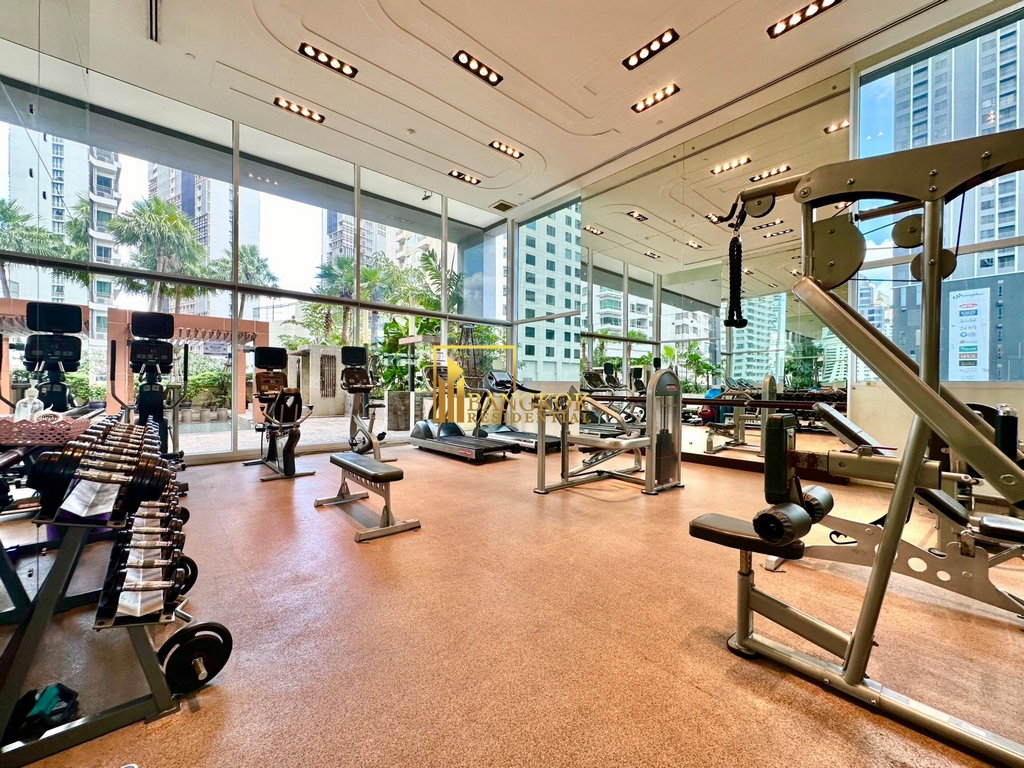 รูป Ideal 24 | Elegant 4 Bed Luxury Condo in Phrom Phong Area - BR14992CD - รูปที่ 44/52