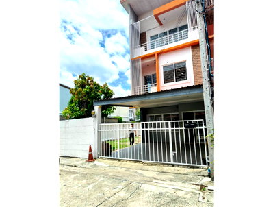 ขายทาวน์โฮม : Call : 095-250-9015 บ้านรัชธานี 10 ซอยคู้บอน 27 เขตบางเขน ทาวน์เฮ้าส์ 3 ชั้น แปลงมุม ติดสวน 49 ตารางวา 3 นอน 4 น้ำ ใกล้รถไฟฟ้าสีชมพู สถานีคู้บอน