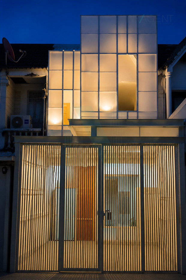 รูป ขายทาวน์เฮาส์ โครงการ บ้านอยู่เจริญ ลาดพร้าว 101 2 ชั้น 2 ห้องนอน 2 ห้องน้ำ - รูปที่ 1/8