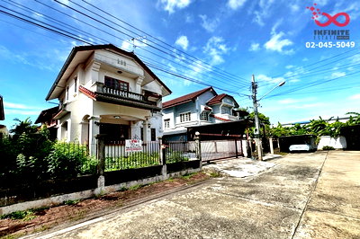 ขายบ้านเดี่ยว : ขายบ้านเดี่ยว 2 ชั้น 70 ตร.ว. หมู่บ้านเบญจรงค์ รามคำแหง 178 มีนบุรี ใกล้รถไฟฟ้า