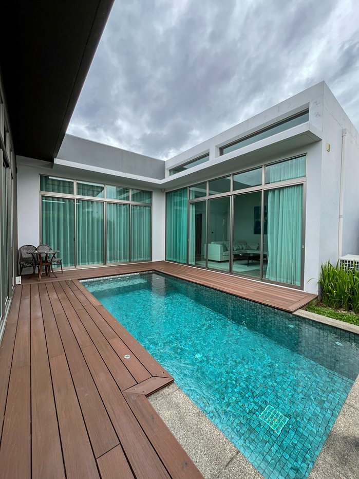 รูป บ้านหรูทำเลเด่น ใกล้สนามบิน และโรงเรียนนานาชาติ พร้อมเข้าอยู่ #AHD-V0137 - รูปที่ 2/23