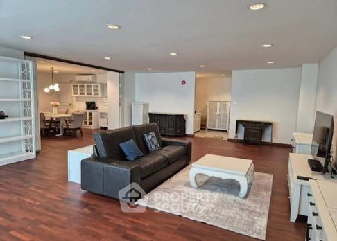3-BR 200 Sqm Condo For Rent At DS Tower 1 Near BTS Phrom Phong (ID 3064239)