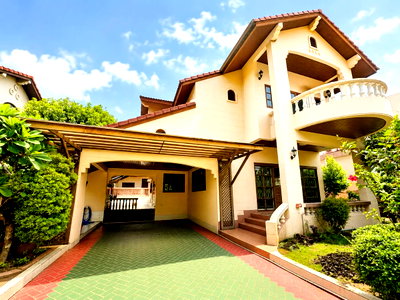 ขายบ้านเดี่ยว : บ้านเดี่ยวหลังใหญ่ 95 ตร.ว. 4 ห้องนอน 4 ห้องน้ำ ทำเลใกล้สุวรรณภูมิ พร้อมเข้าอยู่!