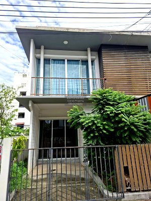 Townhouses for sale : For Sale Townhouse/Townhome  , Grandity Bangbuathong , corner unit , Bang Bua Thong , Bang Bua Thong , Nonthaburi , CX-162431 ✅ Live chat with us ADD LINE @connexproperty ✅