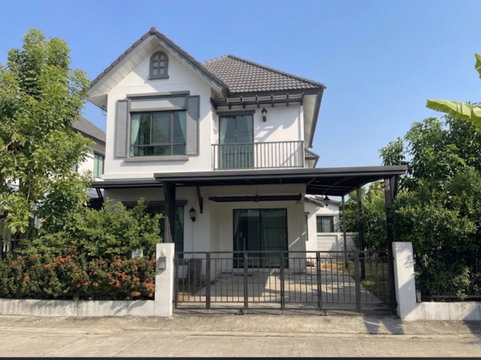 บ้านเดี่ยว 2 ชั้น สภาพสวย พร้อมเข้าอยู่ ในโครงการโมดิ วิลล่า ปิ่นเกล้า–สาย 5