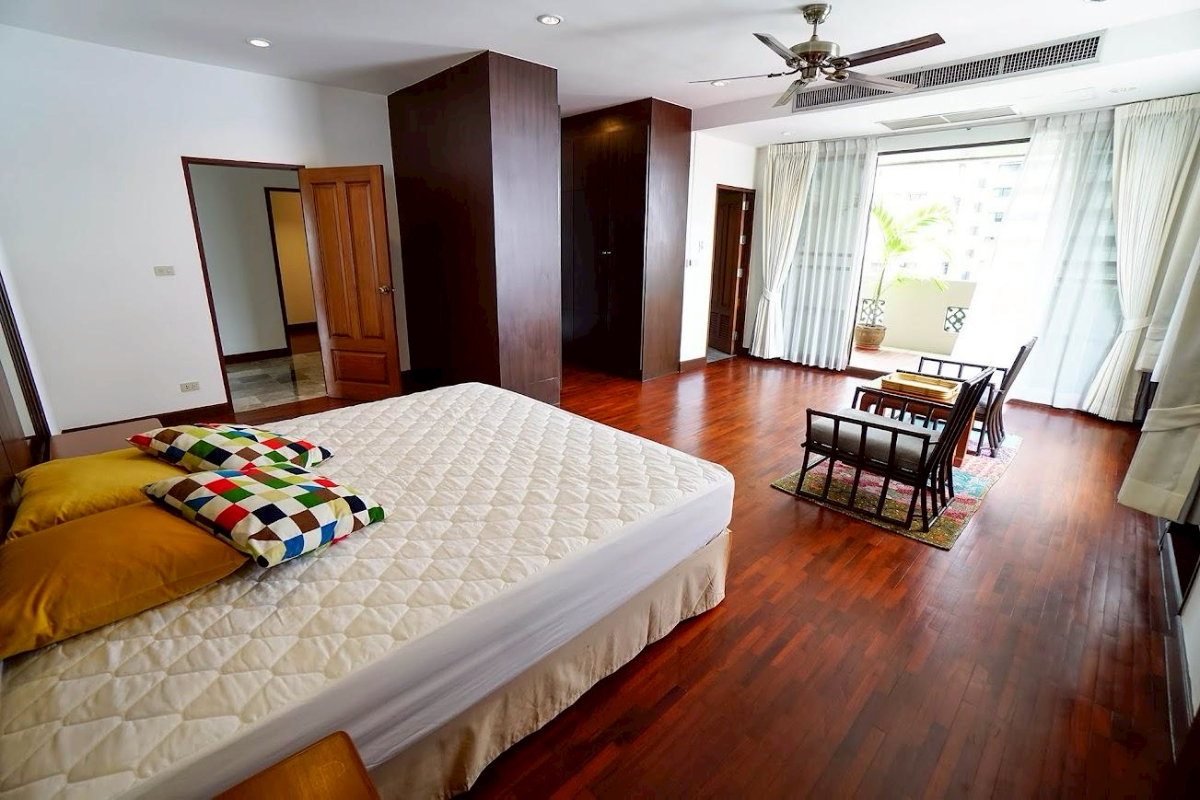 รูป LTHC15908 - Luxury Condo for Rent Phrom Phong | Rain Tree Village | 93,000 THB  - รูปที่ 10/11
