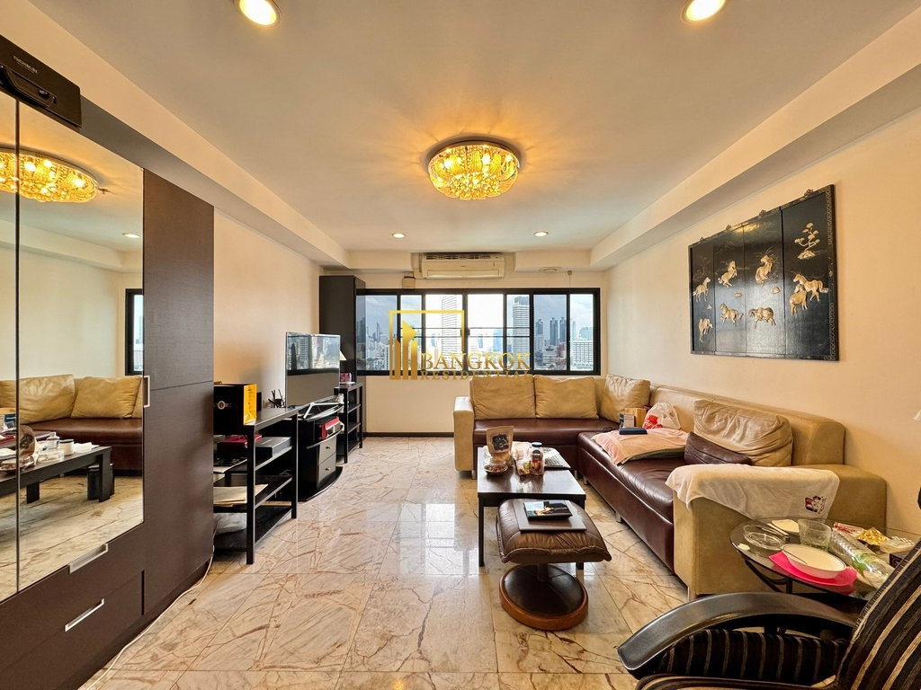 picture Baan Sathorn | Exceptional 4 Bedroom Penthouse in Prime Area - BR19428CD - 11/39