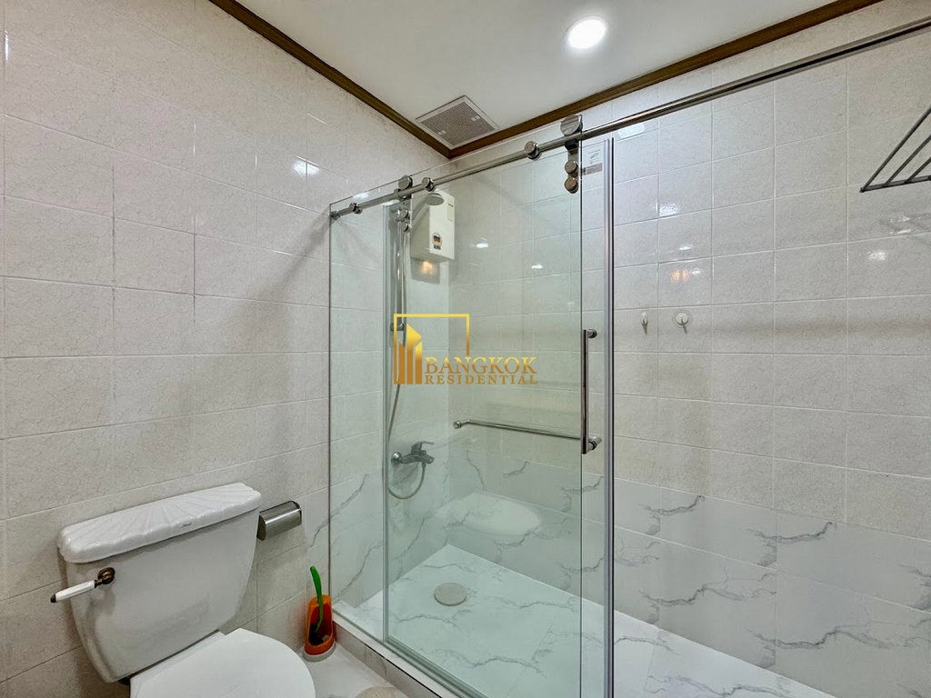 รูป Tower Park | Very Spacious 3 Bedroom Condo in Nana Area - BR13154CD - รูปที่ 20/54