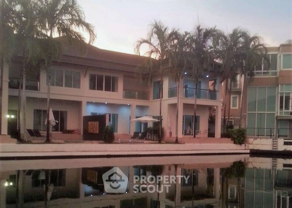 รูป วิลล่า 3 ห้องนอน 300 ตร.ม. ที่ภูเก็ต บอท ลากูน มารีนา 1 (ID 791800) - รูปที่ 10/15