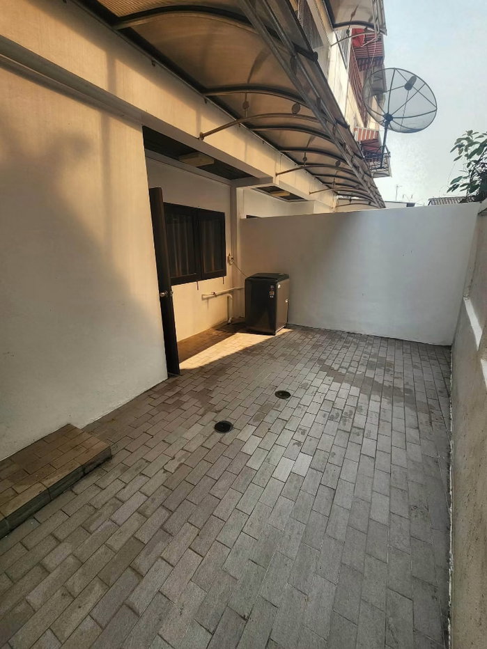 รูป 🏡 ขายบ้าน ทาวน์โฮม 3 ชั้น พร้อมผู้เช่า เหมาะสำหรับลงทุน ทำดีมาก อยู่หลังมหาวิทยาลัยเชียงใหม่ เดินทางสะดวก - รูปที่ 8/16