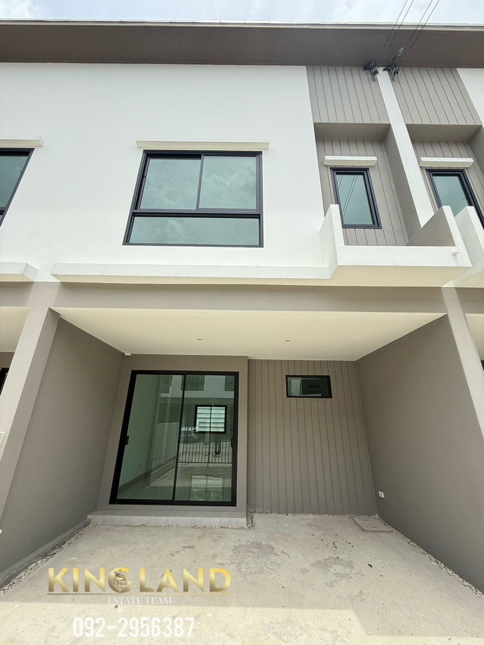 รูป 🏡 แคนวาส รังสิต–คลอง 7 | บ้านใหม่มือหนึ่ง พร้อมเข้าอยู่!  ✨ ฟีลเหมือนซื้อบ้านใหม่ แต่จ่ายแค่ค่าเช่า! 🔥เช่า  13,000 บาท/เดือน  มี 3 ห้องนอน 3 ห้องน้ำ - รูปที่ 2/16