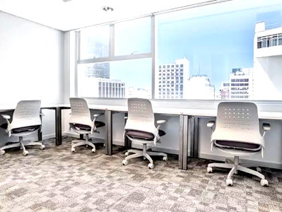 เช่าสำนักงาน วิทยาลัยอาชีวศึกษาเสาวภา : เซอร์วิสออฟฟิศให้เช่าที่ BTC Space อ.ฉลอง ภูเก็ต เป็นสำนักงานสมัยใหม่ พร้อมCoworking ใกล้ศูนย์กลางธุรกิจสำคัญต่างๆ ตั้งอยู่ใกล้ Chalong Pier 