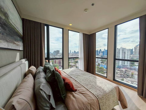 The Issara Sathorn | ✨ ทำเล Prime Location ใจกลางสาทร