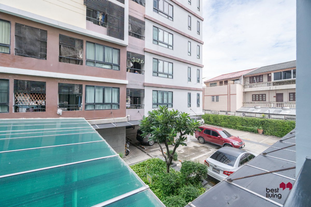 picture J.W. City Ratchada 32 near MRT Phawana with Fixed Parking - 27/27
