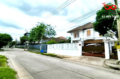 ขายบ้านเดี่ยว : ขายบ้านเดี่ยว 2 ชั้น 106 ตร.ว. สุขุมวิท 101 ปุณณวิถี 53 ม.เมืองทอง 4 ใกล้ BTS 