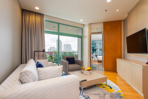 1 Bedroom condo , River view , Full service at Chatrium Residence Riverside , Charoenkrung