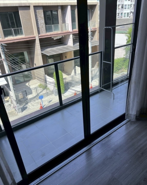 รูป CR841 🔥 ขายด่วน! 🏡 ทาวน์เฮ้าส์ 3.5 ชั้น 📍โซนรัชโยธิน ทำเลดี เดินทางสะดวก ใกล้ BTS เสนานิคม - รูปที่ 9/16