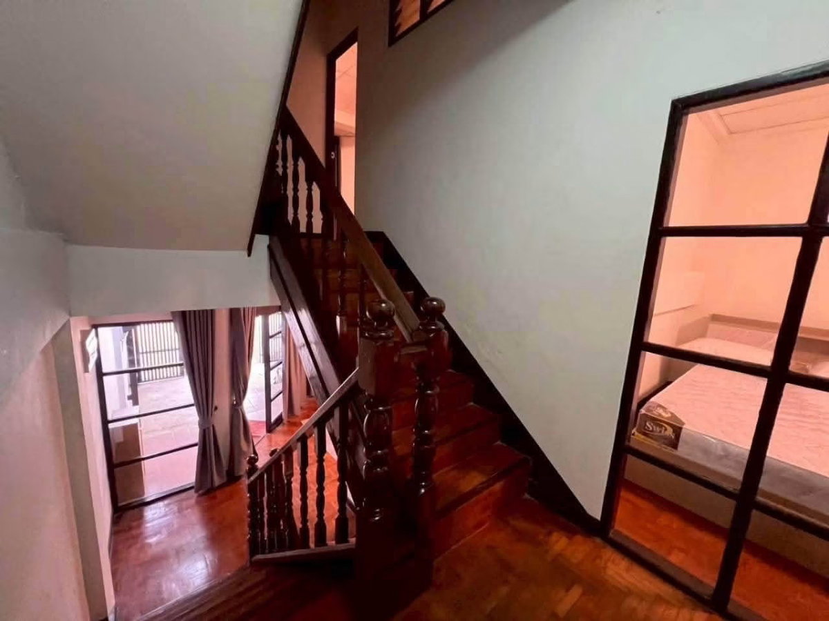 รูป 🏡 ขายบ้าน ทาวน์โฮม 3 ชั้น พร้อมผู้เช่า เหมาะสำหรับลงทุน ทำดีมาก อยู่หลังมหาวิทยาลัยเชียงใหม่ เดินทางสะดวก - รูปที่ 9/16