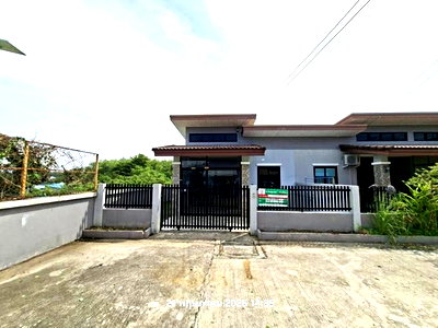 Townhouses for sale : TOWN HOUSE 28.7 Sq.w. Pluak Daeng Rayong for 1.4M