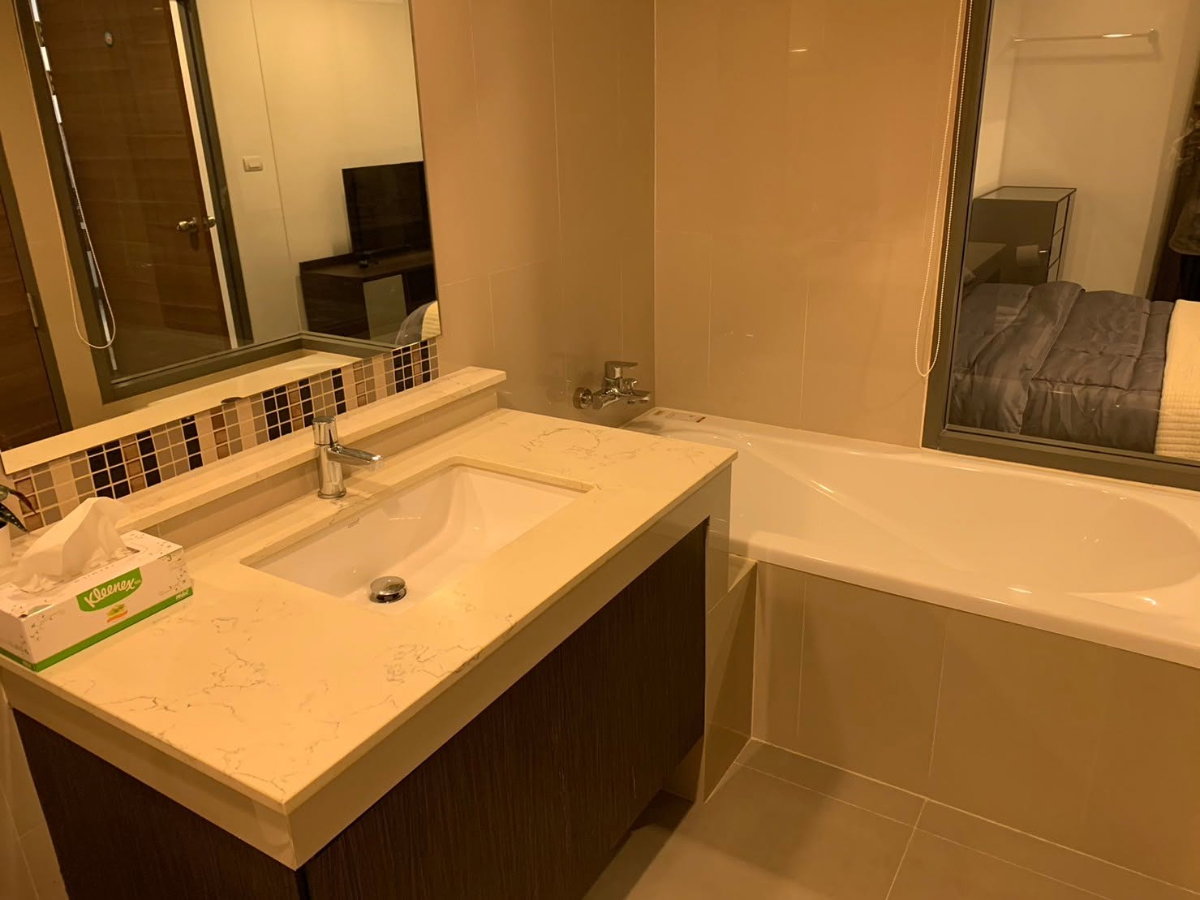 รูป Rende Sukhumvit 23 ห้องใหญ่ 83 ตร.ม. ใกล้ BTS อโศก เพียง 50,000 บาท ✨ Luxury Residence พร้อมเข้าอยู่ 🏙️ - รูปที่ 9/11