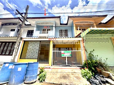 Townhouses for sale Thanyaburi Pathumthani : TOWN HOUSE 18 Sq.w. Thanyaburi Pathumthani for 1.1M