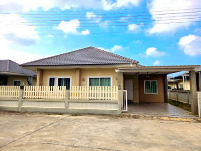 Houses for rent Rayong : For rent Saruta home Mae Ram Phueng Beach