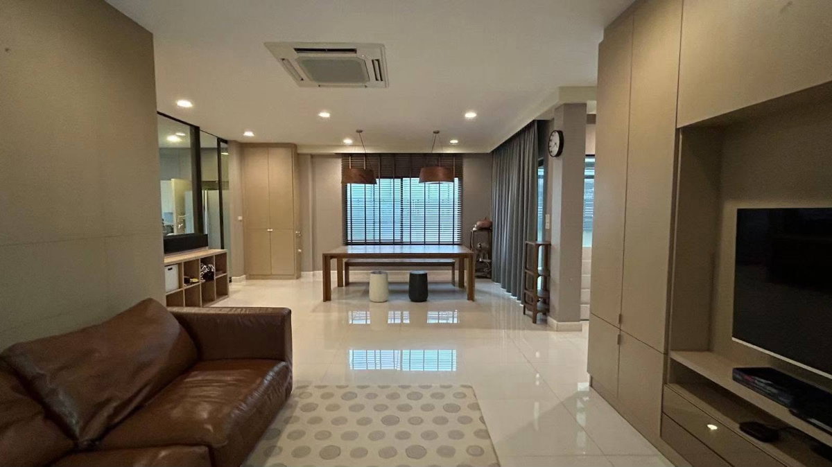 รูป MN05159 - Manthana Onnut - Wongwan 3 : Megabangna - รูปที่ 4/11