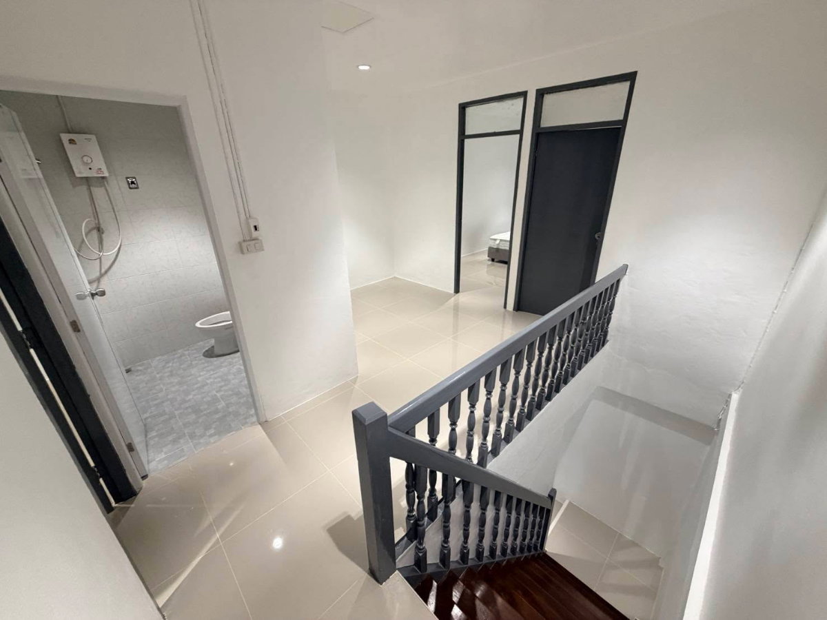 picture #E1092💕080769 2-Storey Townhome for Rent - 11/11