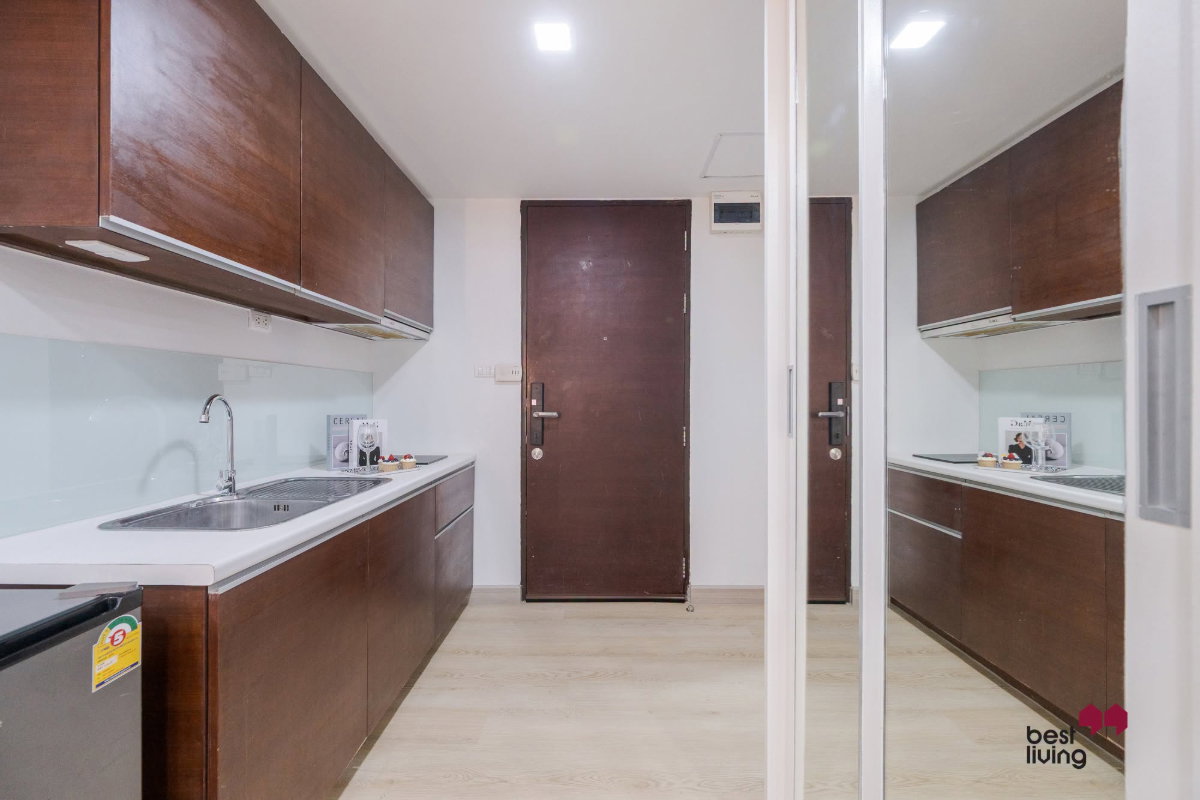 picture J.W. City Ratchada 32 near MRT Phawana with Fixed Parking - 23/27