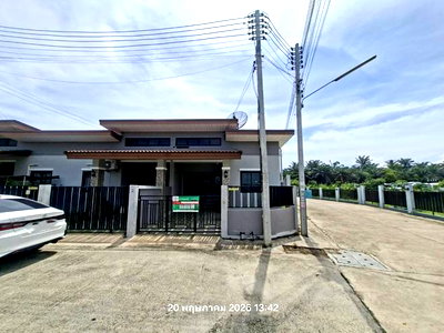 ทาวน์โฮม นิคมอุตสาหกรรม อีสเทิร์นซีบอร์ด : ทาวน์เฮ้าส์ 26.2 ตร.วา สุขสบาย 3 ปลวกแดง ระยอง 1.7M