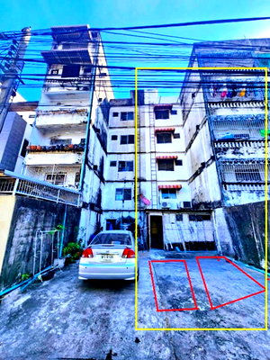 เช่าอาคารพาณิชย์ วิทยาลัยดุสิตธานี : ทาสีใหม่ ให้เช่าอาคาร 4.5ชั้นBTSอ่อนนุช 1กม. สุขุมวิท81 มี2 7-11 ในซอย 30ม. และ100ม. แอร์3