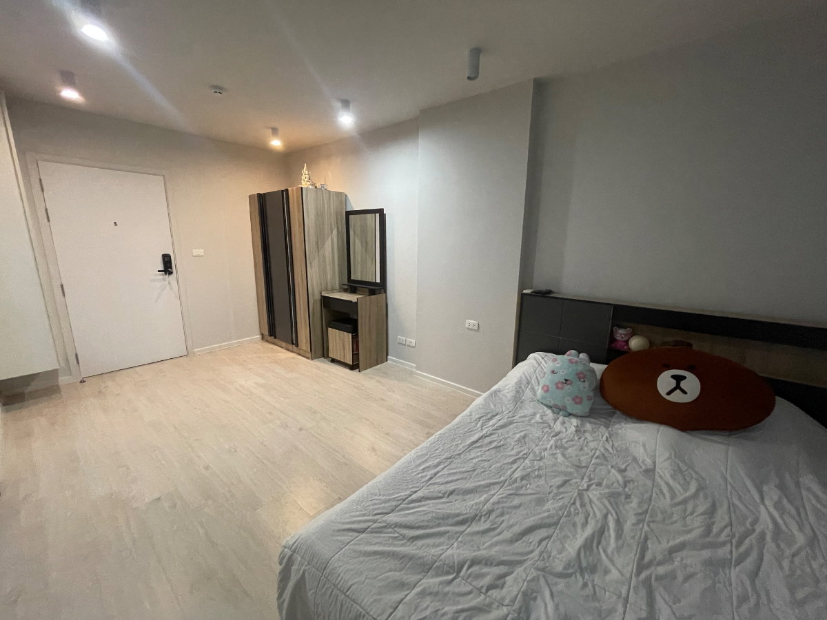 picture Sale! U Kaset-Nawamin Condo (By owner) - 5/14