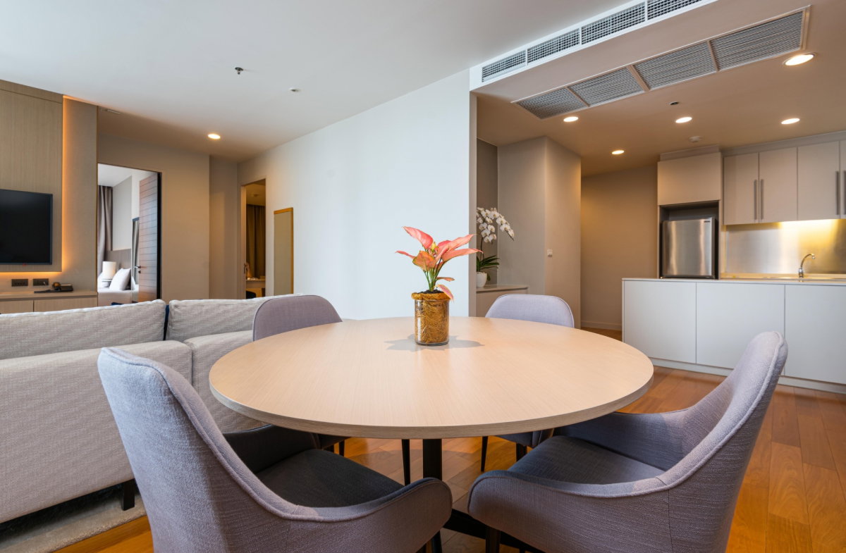 รูป 2 Bedroom condo , River view , Full service at Chatrium Residence Riverside , Charoenkrung  - รูปที่ 8/16